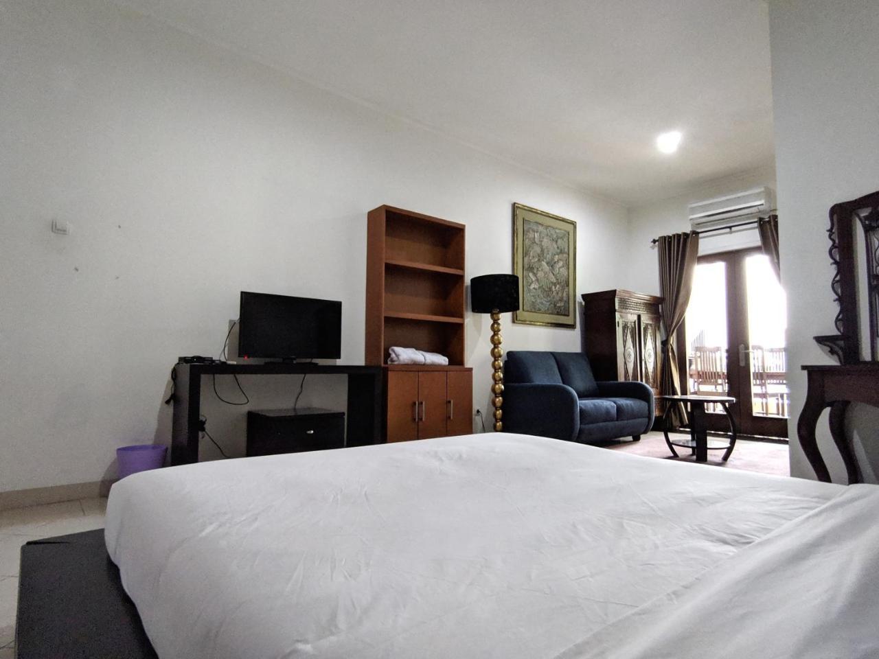 My Home By Flat06 Jakarta Exteriör bild